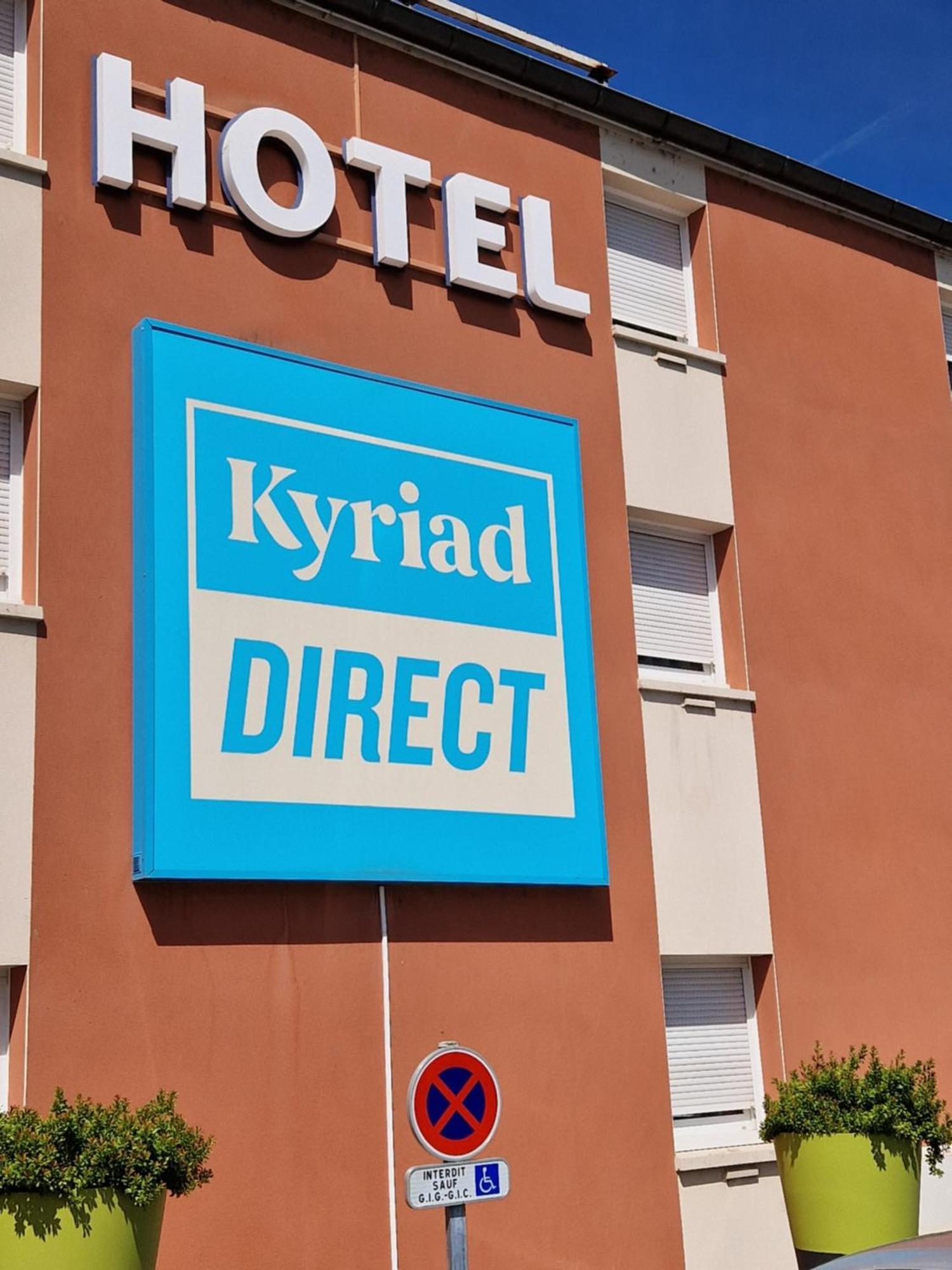 Hotel Kyriad Direct Nord